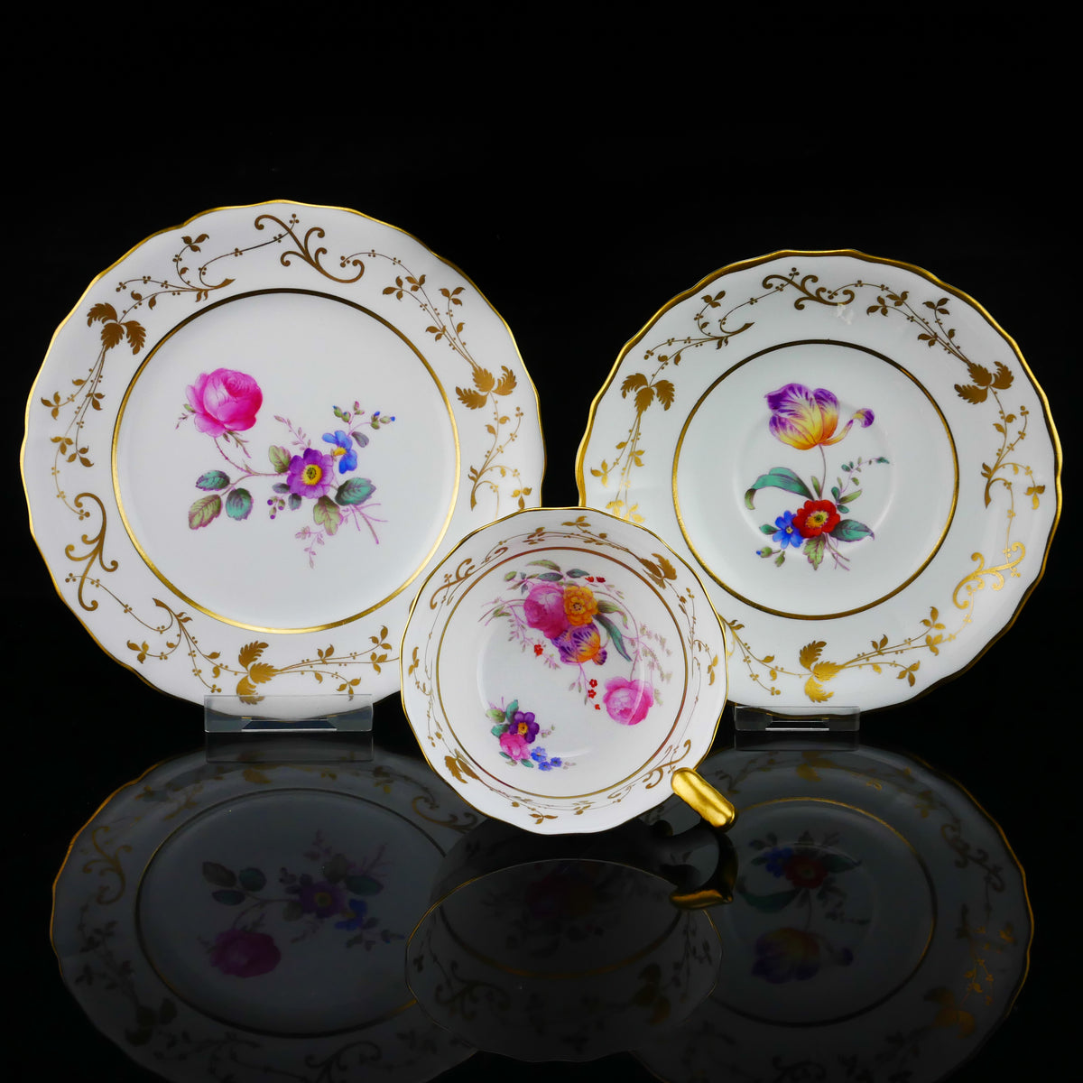 英国ビンテージ】スポード ☆LAURISTON☆トリオ