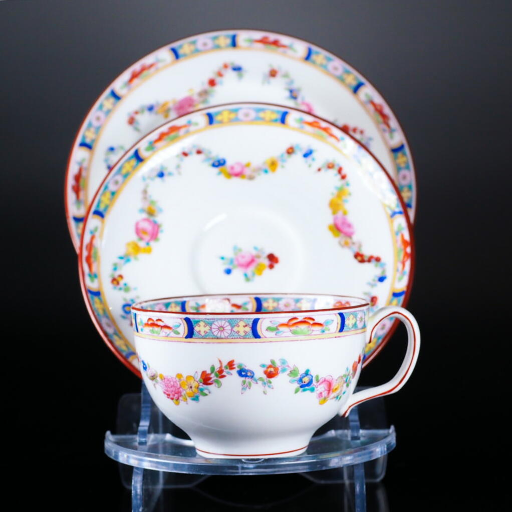 ミントン-ローズガーランド-トリオ - 英国アンティークス