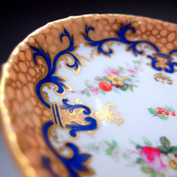 伝統-本物-コールポート-典型的な青-縁-金彩-華絵 - 英国アンティークス