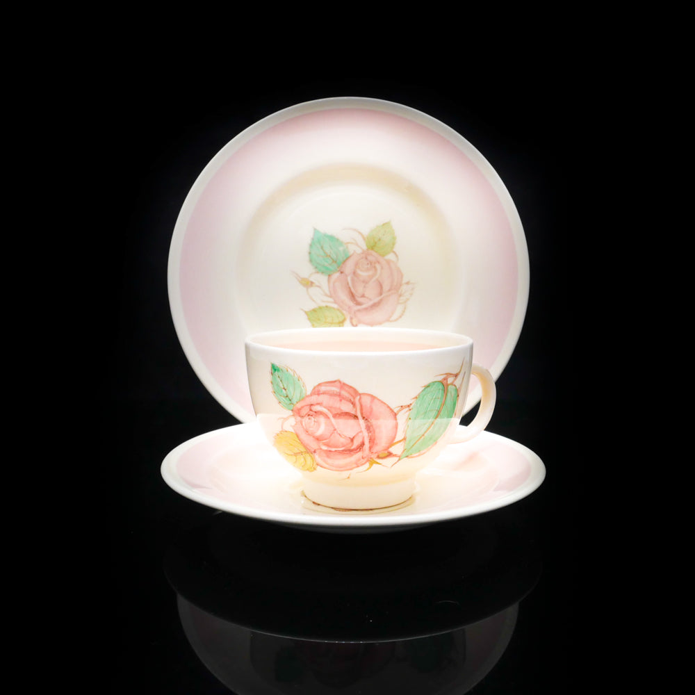 スージークーパー　パトリシアローズ　ピンク　Ｗハンドル　スープカップ　ソーサー スージークーパー パトリシアローズ ピンク Wハンドル スープカップ