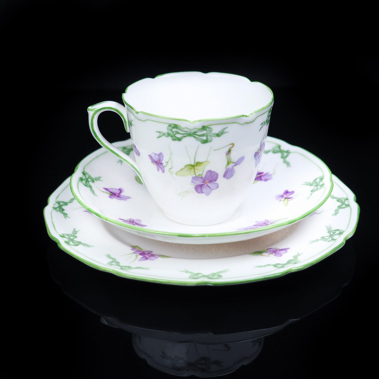 ロイヤル-ドルトン-スミレのトリオ - 英国アンティークス アンティーク