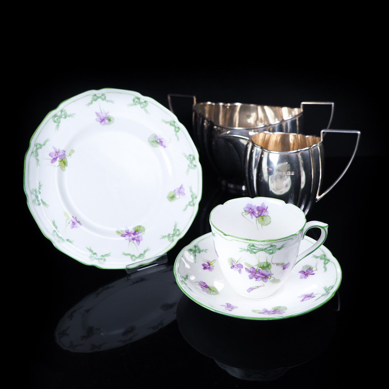 ロイヤル-ドルトン-スミレのトリオ - 英国アンティークス アンティーク